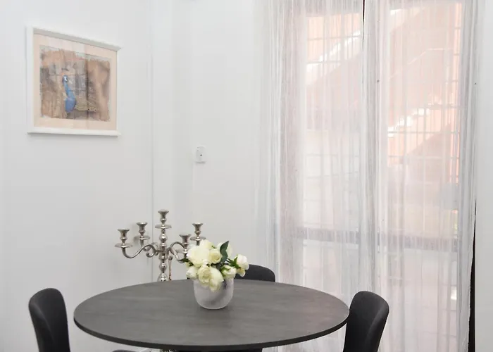 Diasof Apartments