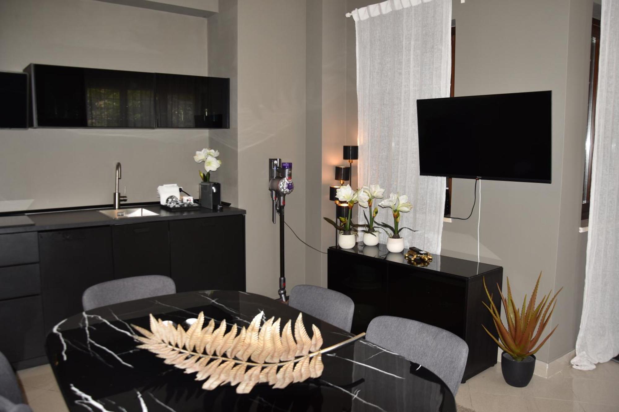 Diasof Apartment *