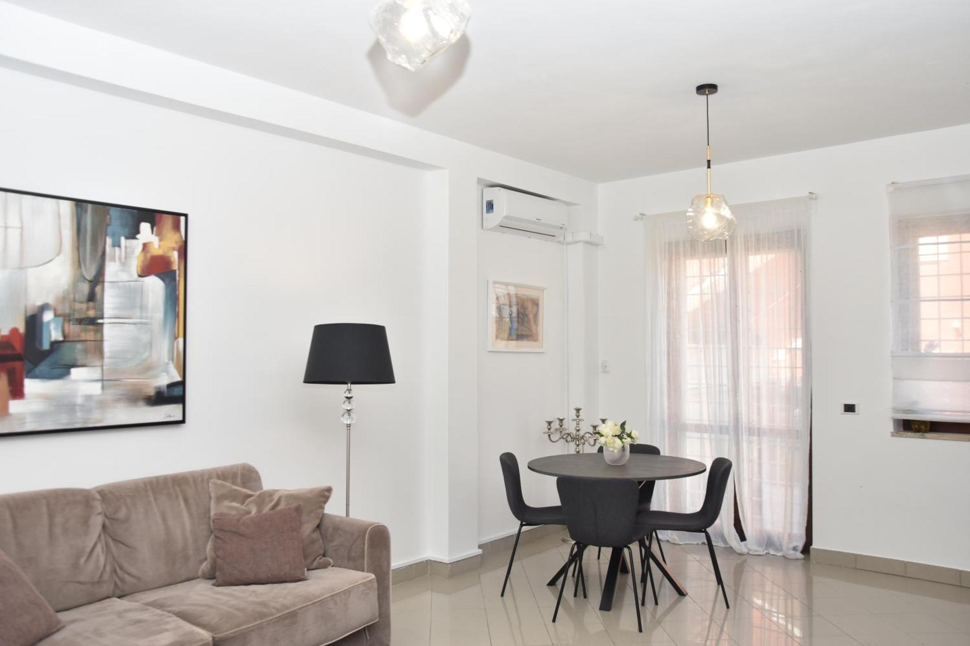 Diasof Apartment